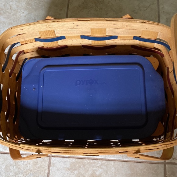 Peterborough Baskets of New Hampshire NEW Vintage Handmade Basket w/Pyrex dish. - Picture 6 of 16
